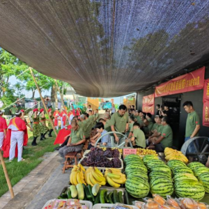 袁寨鎮(zhèn)范溝居開展“情暖八一”退役軍人座談會